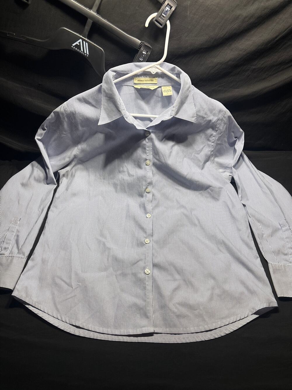Eddie Bauer Shirt Womens Large Blue White Stripe Wrinkle Resistant Cotton L